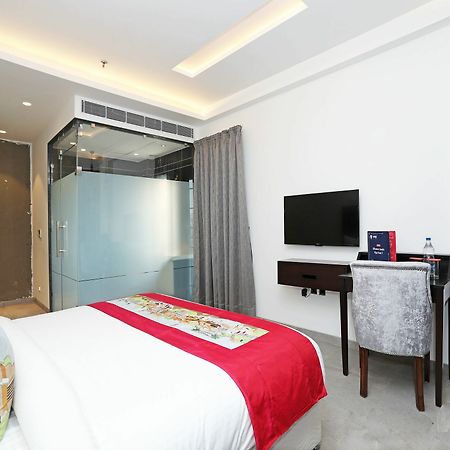 Oyo 11071 Hotel Tisya Delhi  Esterno foto